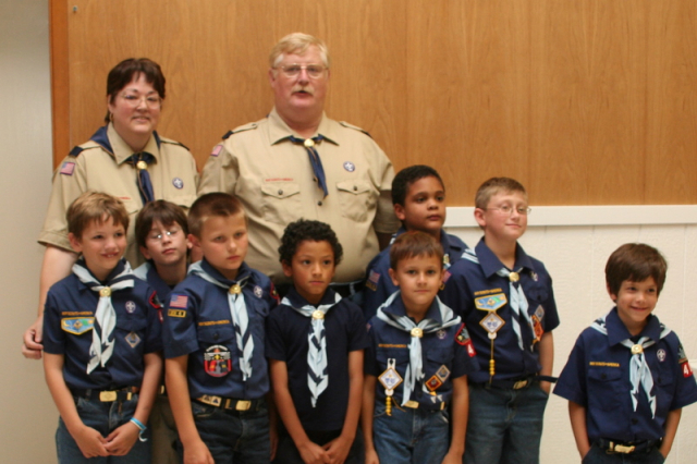 2010-Pack409-Blue-n-Gold - 260.jpg